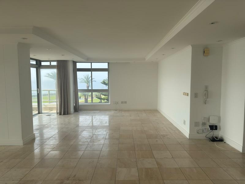 To Let 3 Bedroom Property for Rent in Sea Point Western Cape